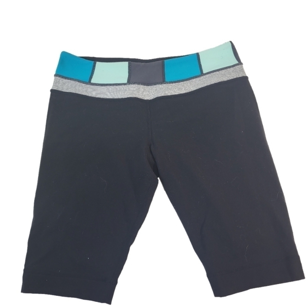 Lululemon Black & Patterned Reversible Shorts